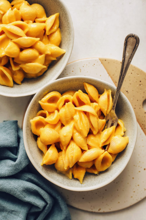 Bowl of vegan mac and cheese
